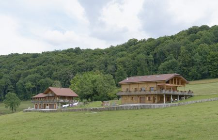 G&icirc;te n&deg;25G32 Vorges-les-Pins - Doubs - photo