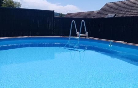 G&icirc;te n&deg;25G695 Boussi&egrave;res - Doubs - Piscine ouverte de 10h &agrave; 19h