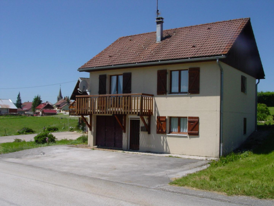 photo 0