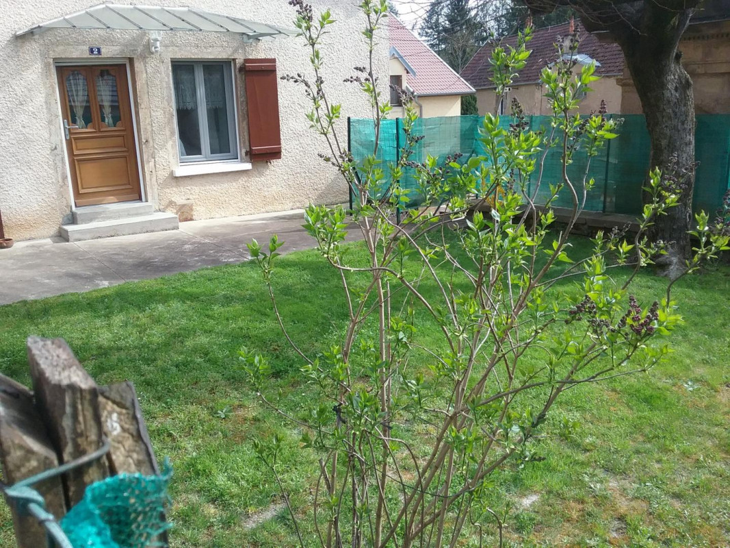 photo 0