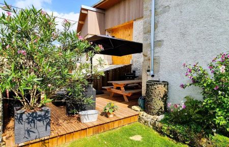 G&icirc;te n&deg;25G559 Vellerot-l&egrave;s-Vercel - Doubs - Terrasse privative
