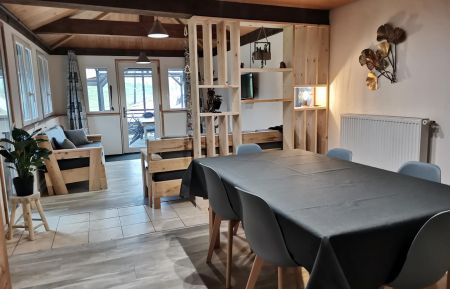 G&icirc;te n&deg;25G385 Les Gras - Doubs - photo