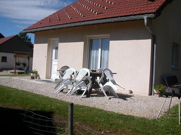 photo 0